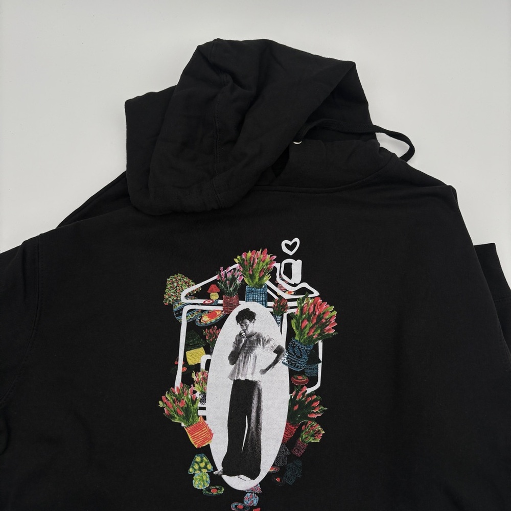 NWOT Harry Styles Unisex Black Love On Tour Flower Print Medium Pullover Hoodie - Picture 3 of 6